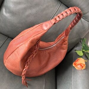 BANANA REPUBLIC Tan Leather Braided Handle Bag 🎀🎀🎀